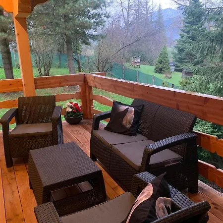 Tatra Wolf House 펜션 코스실리스코